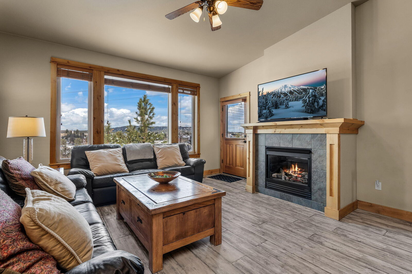 Sw 863 MLS#220220407: 863 SW Blakely Road, Bend, OR 97702