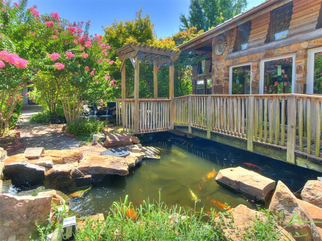 Property Photo:  1928 W Idaho Avenue  OK 73018 