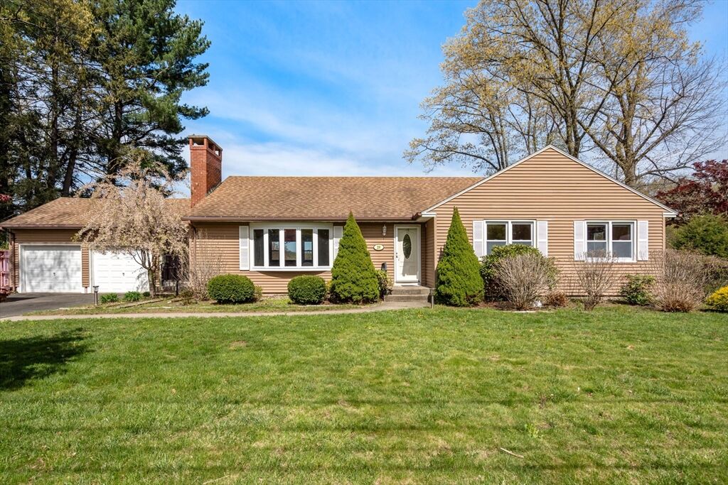 Property Photo:  29 Llewellyn Drive  MA 01085 