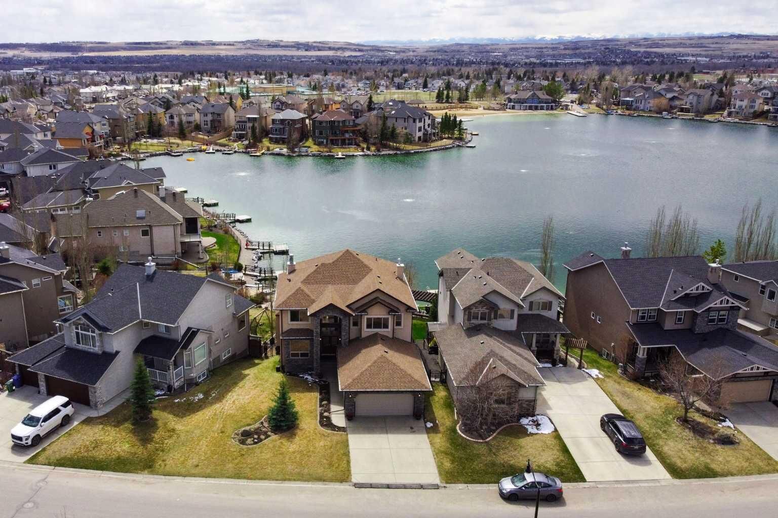Property Photo:  210 Crystal Shores Drive  AB T1S 2C5 