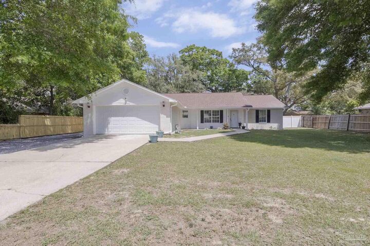 Property Photo:  7240 Mier Henry Rd  FL 32506 
