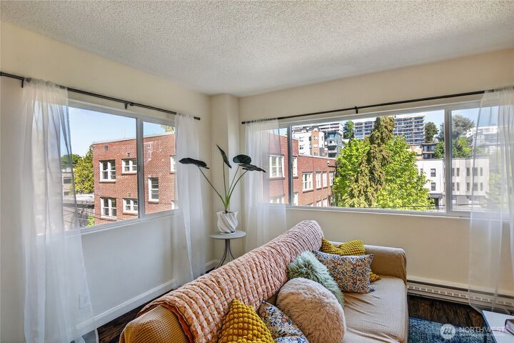 Property Photo:  308 E Republican Street 705  WA 98102 