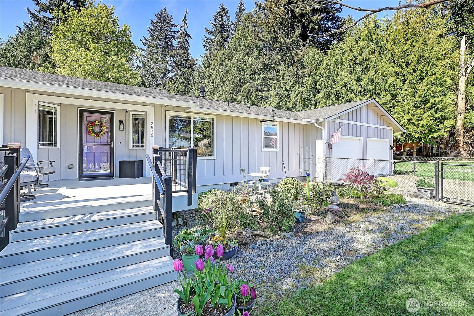 Property Photo: 2976 Janet Avenue WA 98282
