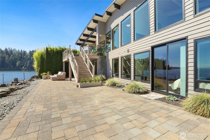 Property Photo: 5187 Watauga Beach Drive E WA 98366