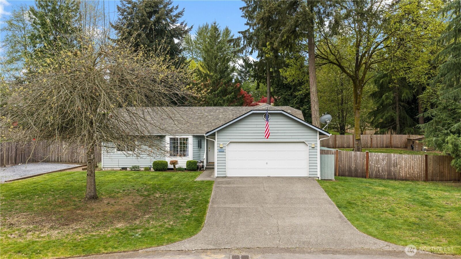 Property Photo:  19211  110th Street E  WA 98391 