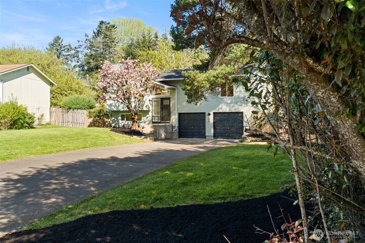 Property Photo: 290 NE Torval Canyon Road WA 98370