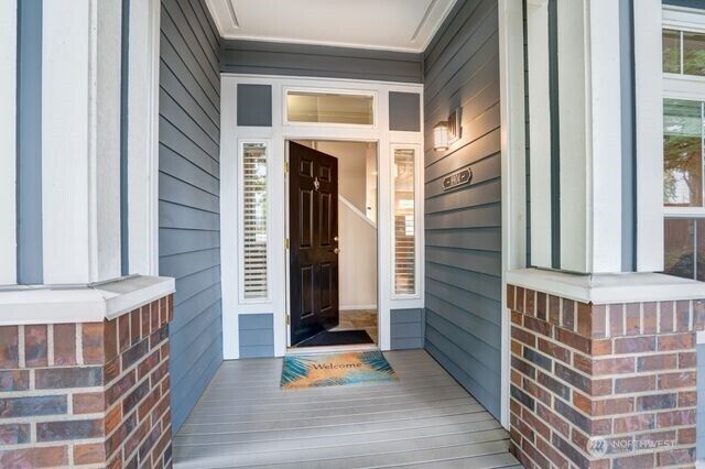 Property Photo:  8904  123rd Lane NE 8904  WA 98033 
