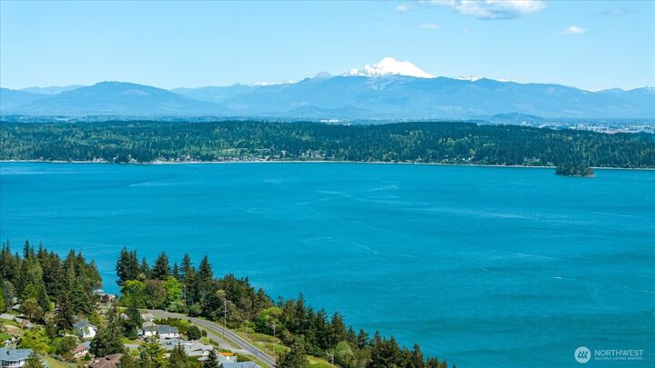 Property Photo:  4444  Norris Lane  WA 98277 