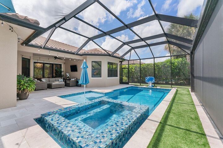 Property Photo:  8040 NW 112th Terrace  FL 33076 