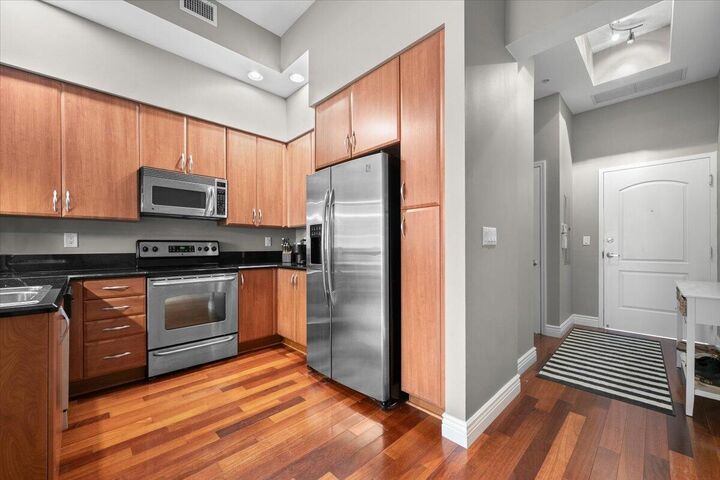 Property Photo: 801 S Olive Avenue 434 FL 33401