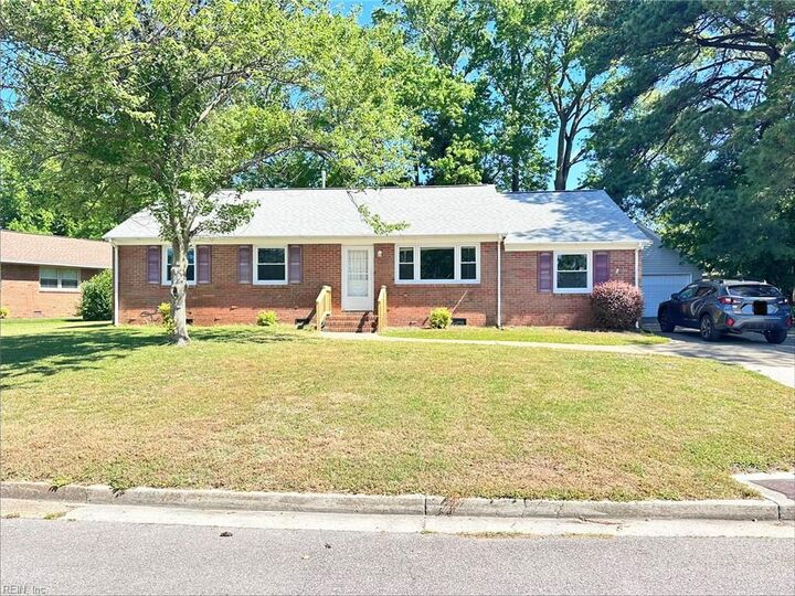 Property Photo:  4636 Mallard Cres  VA 23703 