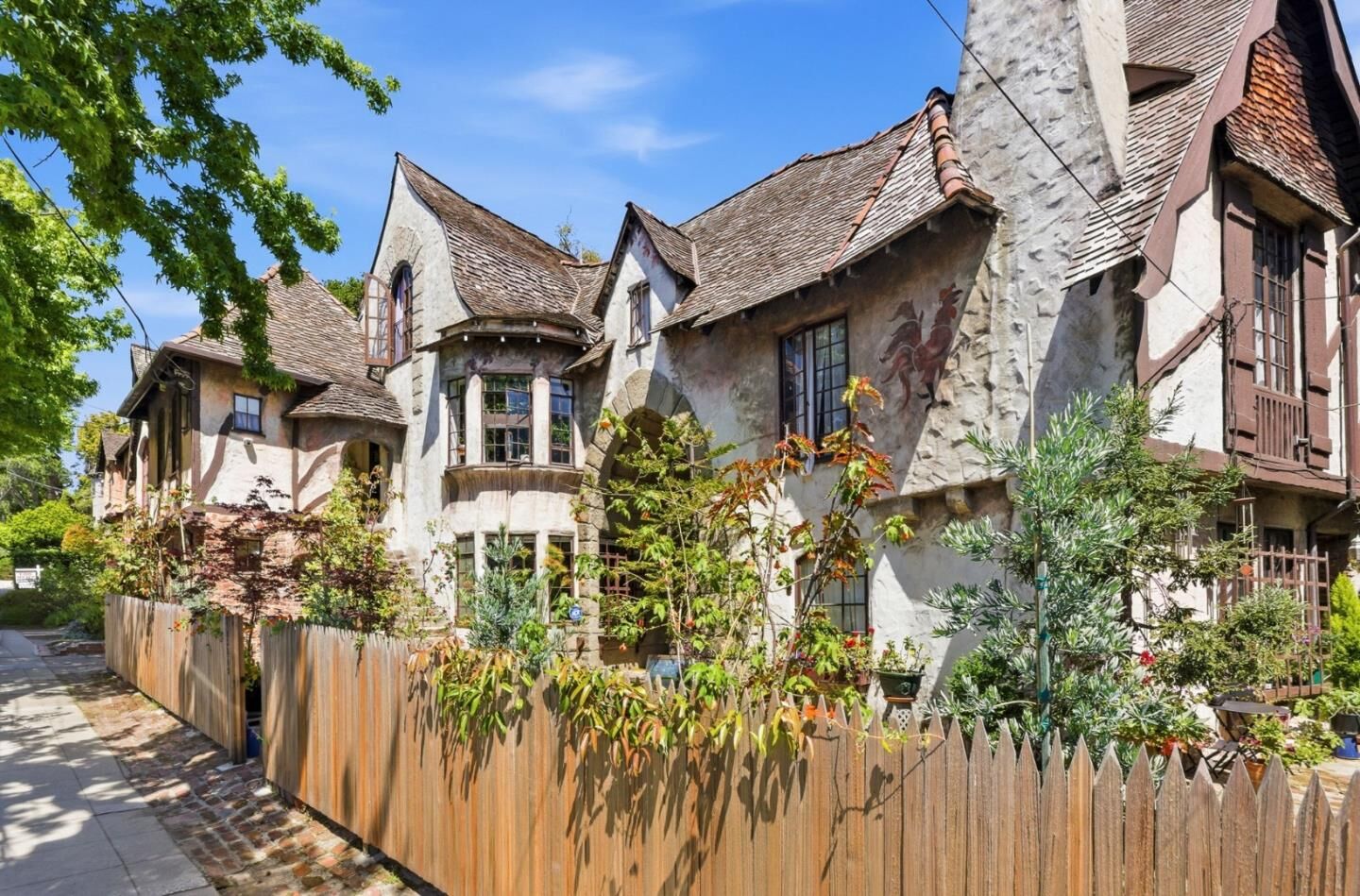 Property Photo:  1841 Spruce Street 1  CA 94709 