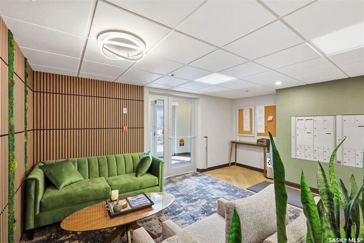 Property Photo:  717 Victoria Avenue 501  SK S7N 2T5 