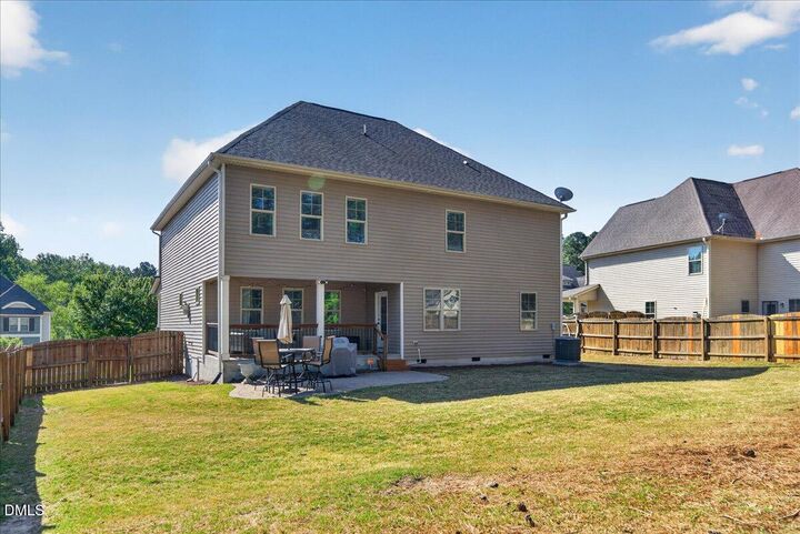 Property Photo:  3513 Bloomfield Way  NC 27616 