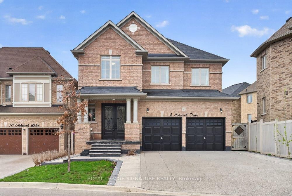 Property Photo: 8 Ashcreek Drive ON L6Y 0G8