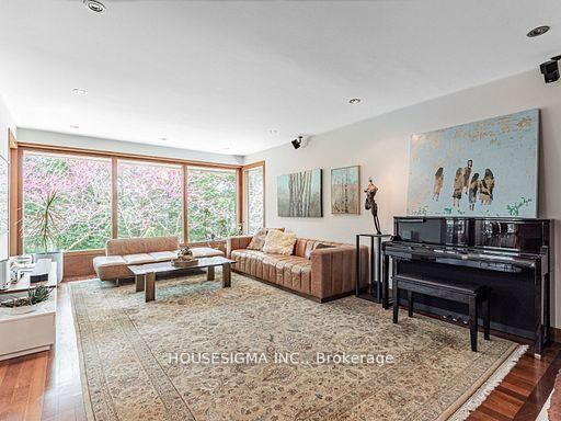 Property Photo: 94 Laurentide Drive ON M3A 3E5