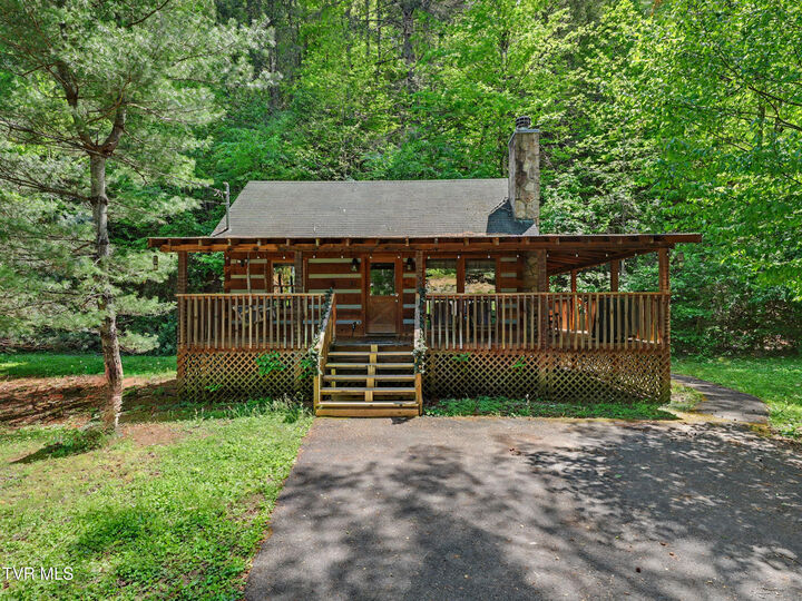 Property Photo:  1561 Jobey Green Hollow Road  TN 37876 