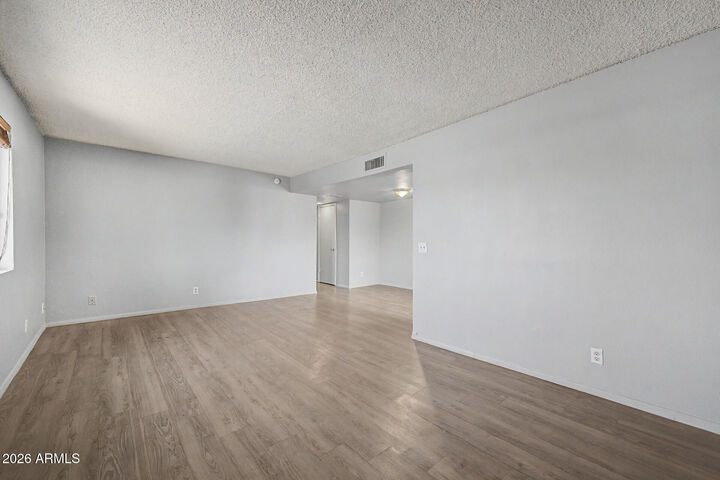 Property Photo:  1209 N 47th Place  AZ 85008 
