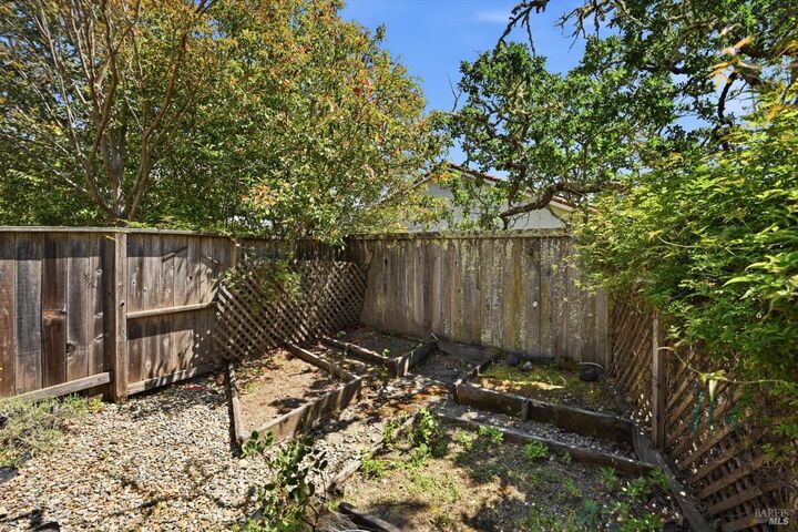 Property Photo:  9607 Montez Court  CA 95492 