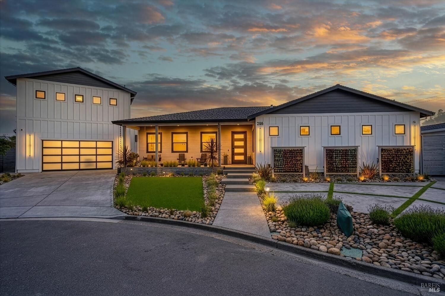Property Photo:  256 N Dover Court  CA 95403 