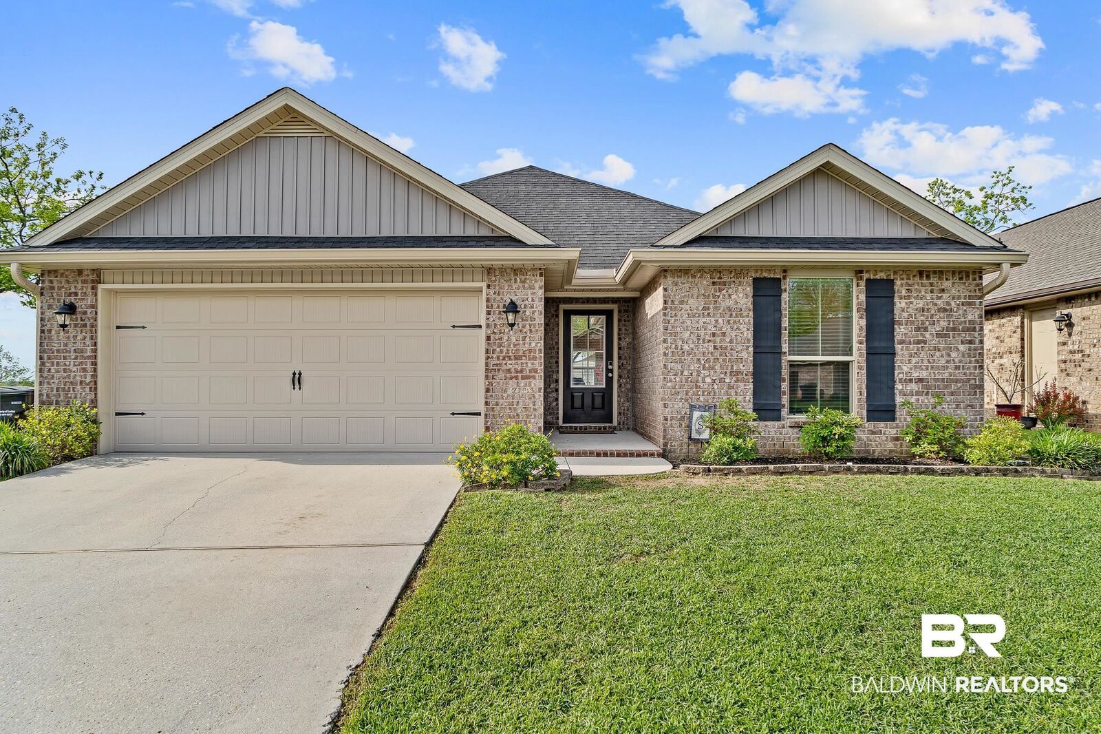 Property Photo: 16098 Trace Drive AL 36551