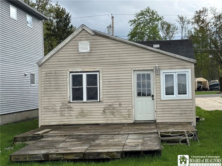 Property Photo:  269 E Terrace Avenue  NY 14750 