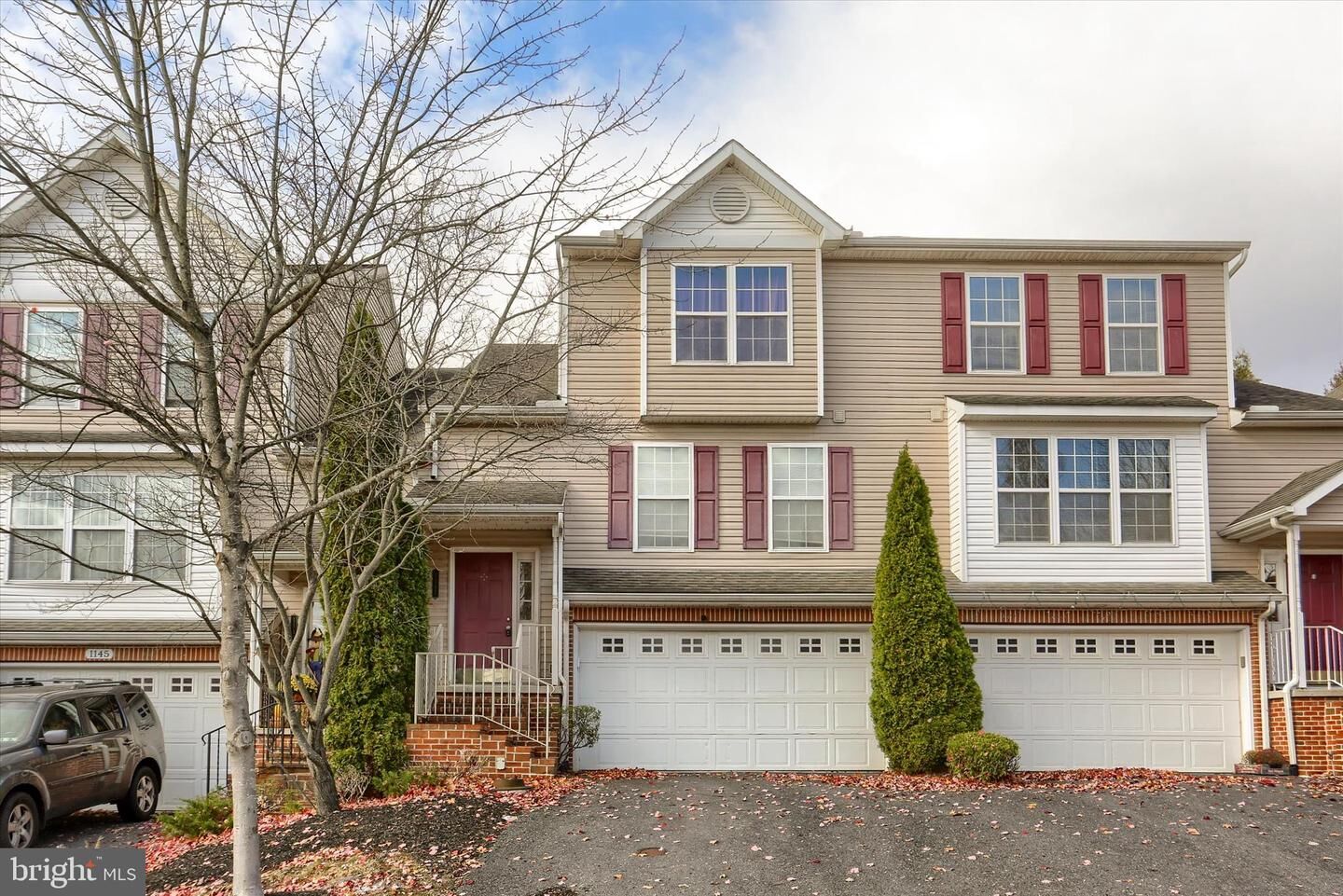 Property Photo:  1147 Cross Creek Drive  PA 17050 