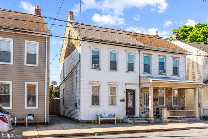 Property Photo:  404 Canal Street  PA 17046 
