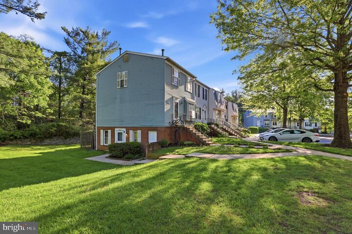 Property Photo:  10631 Shasta Court T-1  MD 20872 