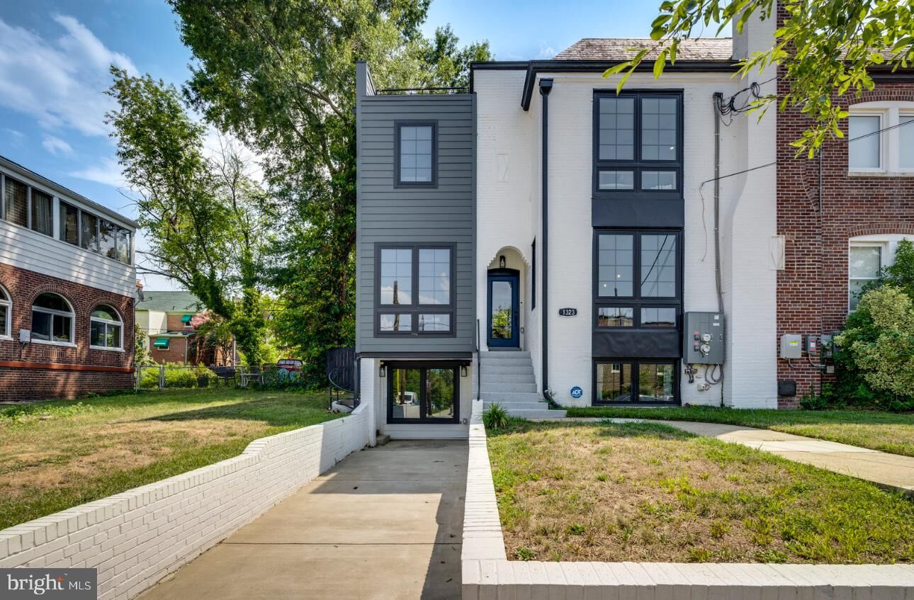 Property Photo:  1323 Shepherd Street NE  DC 20017 