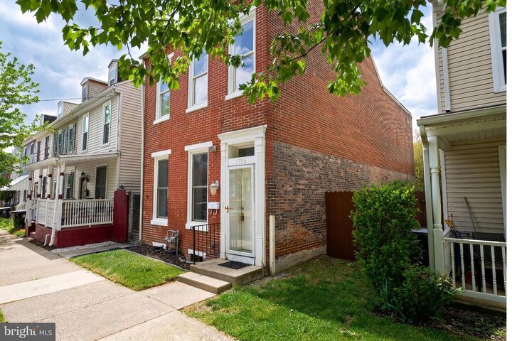 Property Photo:  1706 N 5th Street  PA 17102 