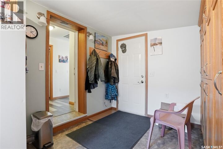 Property Photo:  14 401 Railway Avenue E  SK S0L 3J0 
