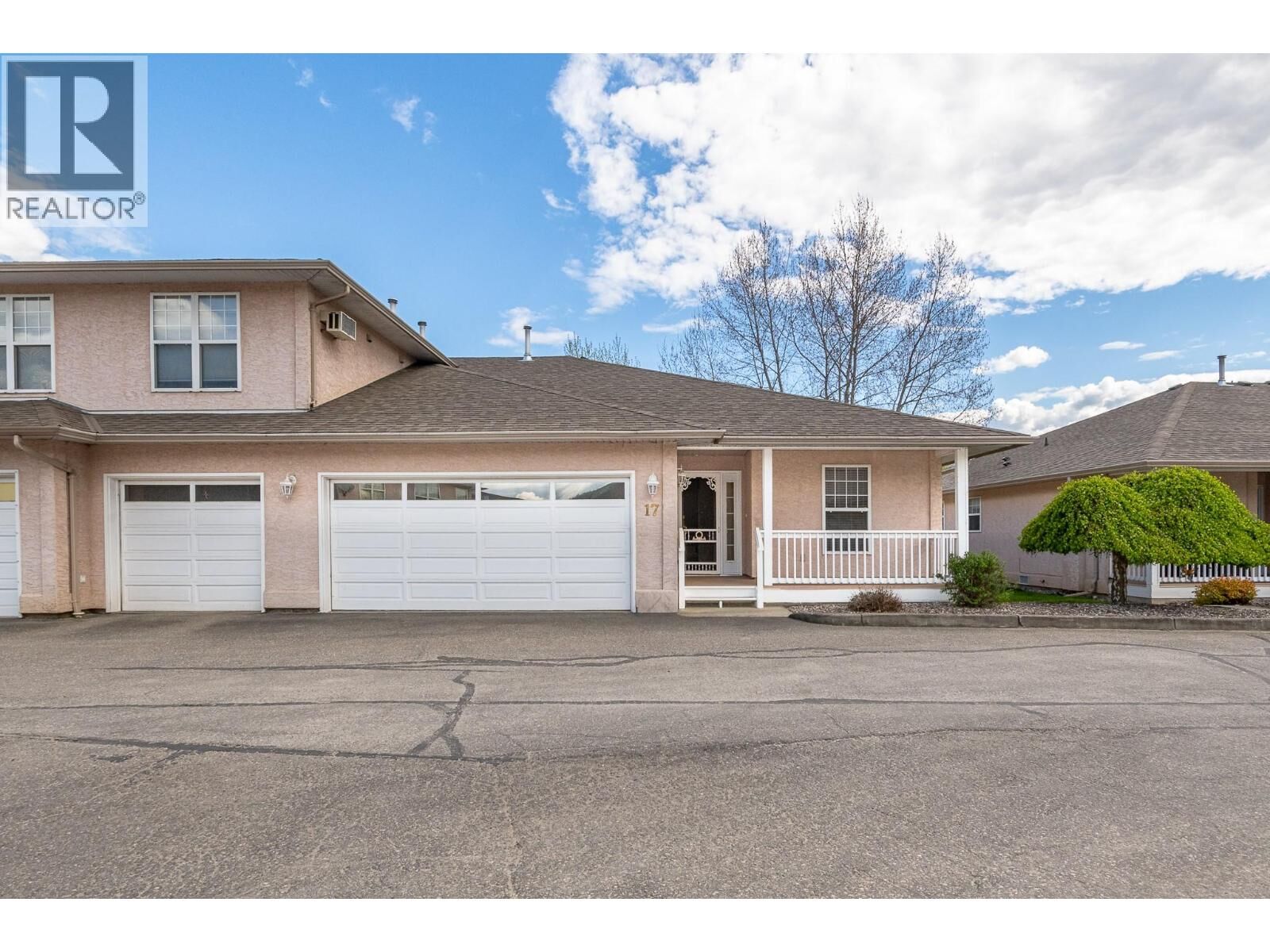 Property Photo:  303 Regent Avenue 17  BC V0E 1V2 