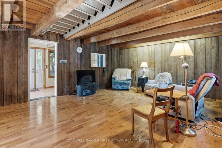 Photo de la propriété:  411 County Rd 7  ON K0G 1G0 