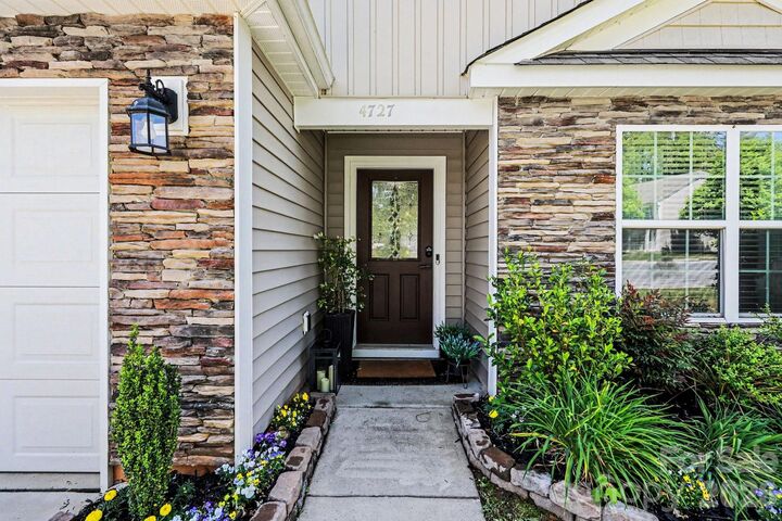 Property Photo: 4727 McClure Road NC 28216