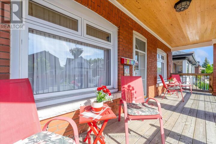 Property Photo: 121 Edgemont Street North ON L8H 4E2
