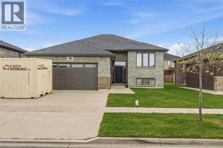Property Photo:  98 Peter Avenue  ON N8H 0E7 