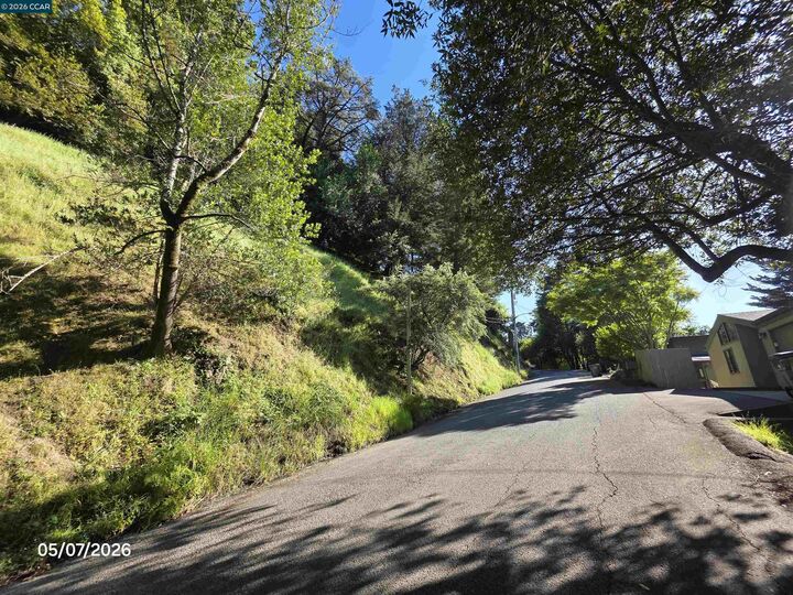 Property Photo:  6386 Longcroft Dr  CA 94603 