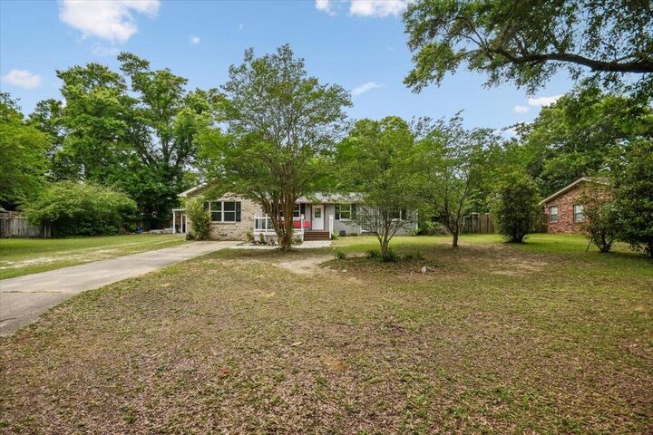 Property Photo:  9915 Wanda Drive  FL 32514 