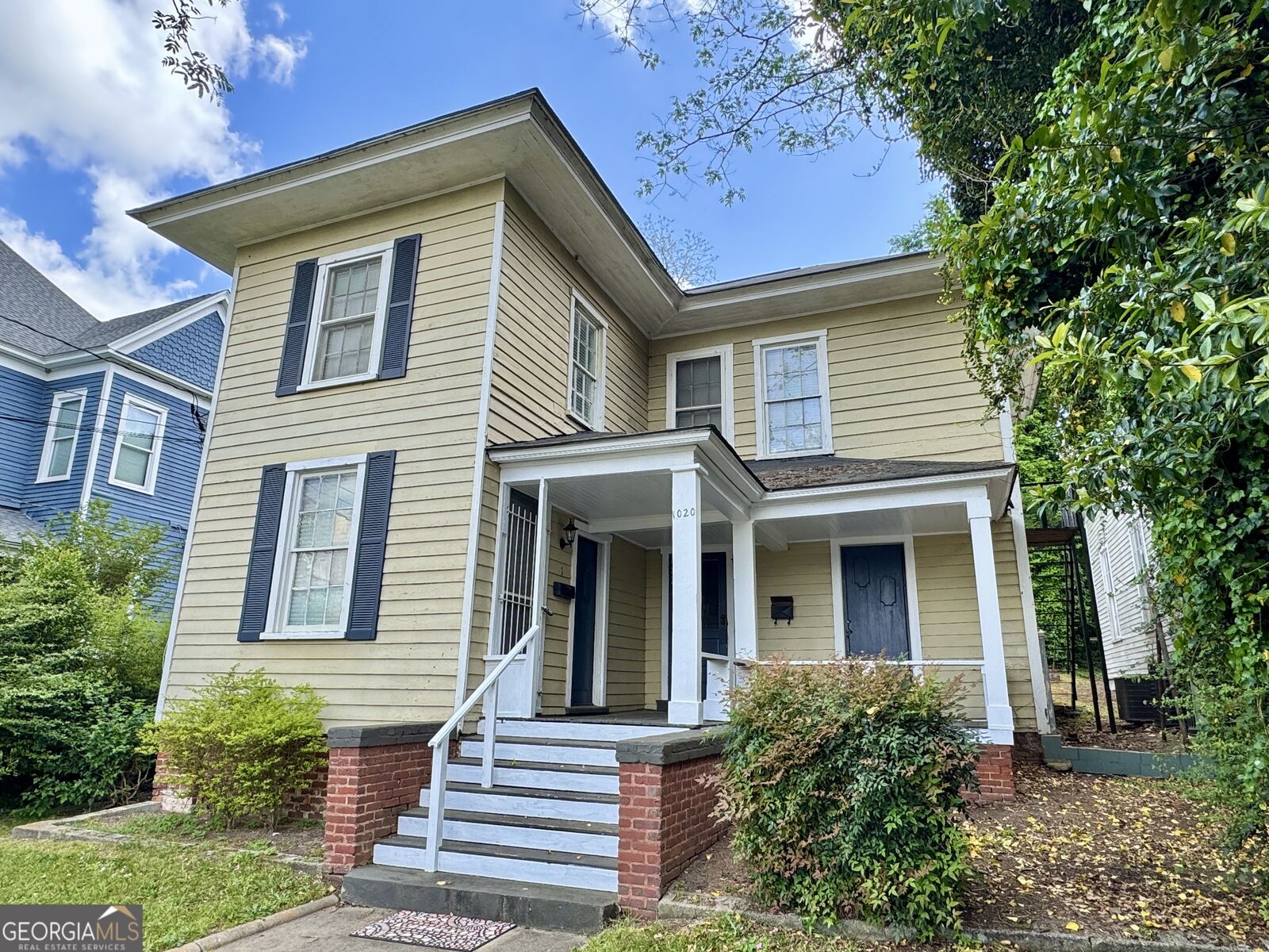 Property Photo:  1020 Adams Street  GA 31201 