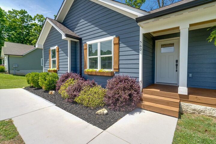 Property Photo:  560 Nickajack Circle  TN 37347 