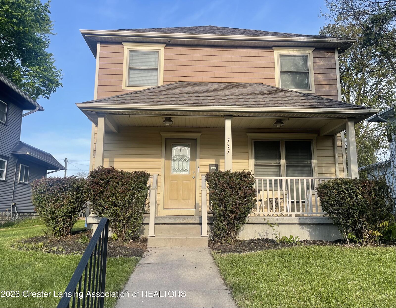 Property Photo:  737 Princeton Avenue  MI 48915 