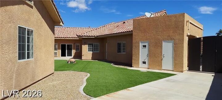 Property Photo:  1116 Whistle Court  NV 89011 