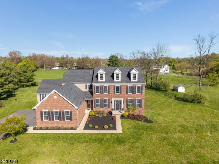 Property Photo:  1 Belmont Ct  NJ 08867 