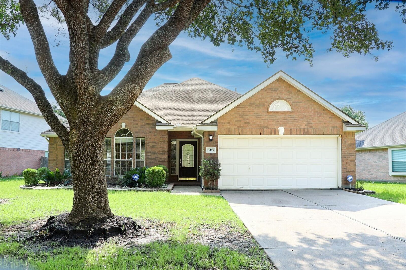 Property Photo: 3323 Pioneer Bend Lane TX 77450