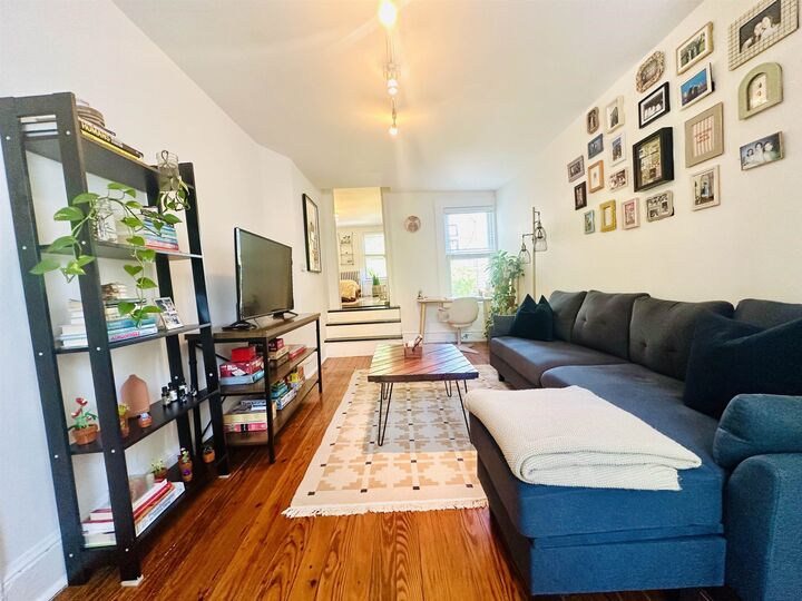 Property Photo:  235 Montgomery St 2  NJ 07302-3632 