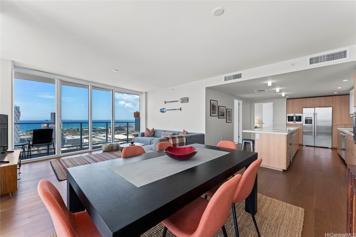 Property Photo: 888 Kapiolani Boulevard 3505 HI 96813