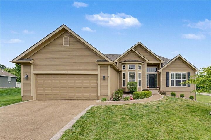 Property Photo:  16250 NW 134th Court  MO 64079 