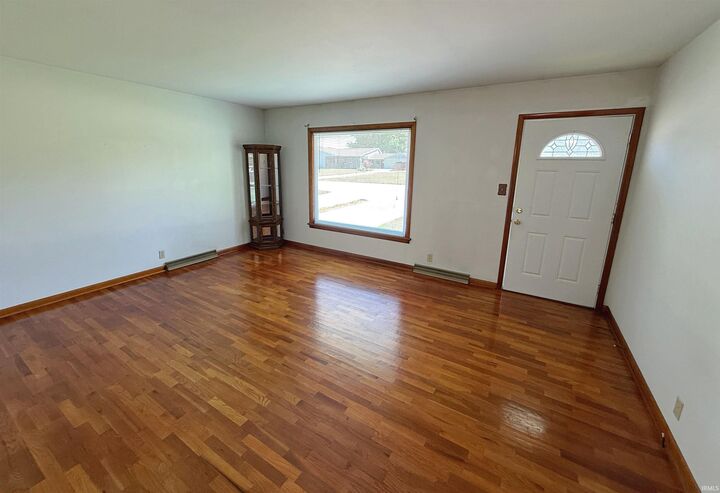 Property Photo:  1303 NE 4th Street  IN 47501 