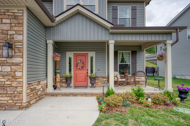 Property Photo:  1152 Madison Oaks Rd  TN 37924 